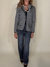 Carica l'immagine nel visualizzatore di Gallery, Giacchina Rigata | Nero