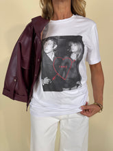 Carica l'immagine nel visualizzatore di Gallery, T-shirt Jane