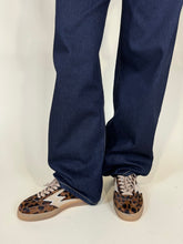 Load image into Gallery viewer, Sneaker Leopard I MOACONCEPT