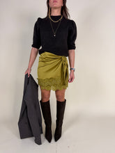 Load image into Gallery viewer, Mini gonna pizzo olio