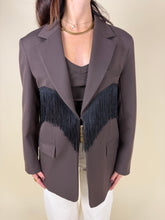 Load image into Gallery viewer, Giacca Brown con frangia | Oversize