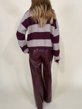 Carica l'immagine nel visualizzatore di Gallery, Pantalone in ecopelle Bordeuax