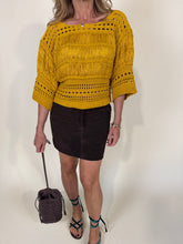 Carica l'immagine nel visualizzatore di Gallery, Maglia Traforata | Più colori.