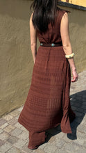 Load image into Gallery viewer, Gilet Isla in lurex I Bruciato