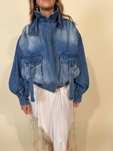 Carica l'immagine nel visualizzatore di Gallery, Bomber Gun | Denim