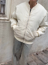 Carica l'immagine nel visualizzatore di Gallery, Bomber Ice | Più colori Hinnominate