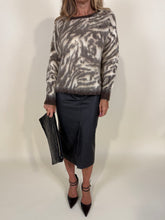 Carica l'immagine nel visualizzatore di Gallery, Maglia in fantasia zebrata I moro