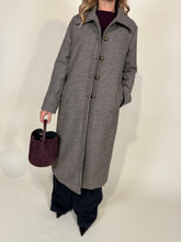 Carica l'immagine nel visualizzatore di Gallery, Cappotto Je Suis Iconic | Più fantasie