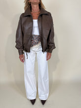 Carica l'immagine nel visualizzatore di Gallery, Bomber Fango | Ecopelle