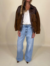 Carica l'immagine nel visualizzatore di Gallery, Bomber Phoenix | Frangia & Crosta