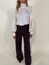 Carica l'immagine nel visualizzatore di Gallery, Camicia Burro