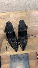 Load image into Gallery viewer, Mules Rock | Stringate Black