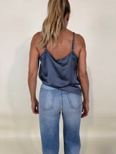 Carica l'immagine nel visualizzatore di Gallery, Top Perla | Pizzo