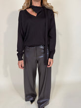 Load image into Gallery viewer, Maglia Sciarpa | Moro | Wool