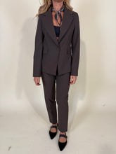 Carica l'immagine nel visualizzatore di Gallery, Completo Seattle | Più colori