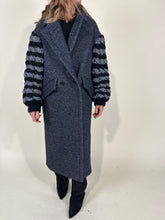 Load image into Gallery viewer, Cappotto Bicolor | Più colori |Crochet