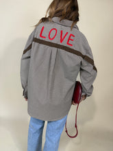 Carica l'immagine nel visualizzatore di Gallery, Camicia love