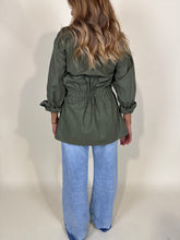 Carica l'immagine nel visualizzatore di Gallery, Camicia Vintage | Crystal