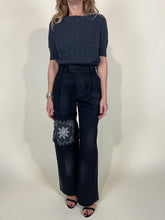 Carica l'immagine nel visualizzatore di Gallery, Pantalone Black crochet