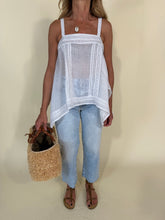 Load image into Gallery viewer, Top Passamanerie | Pizzo & Lino