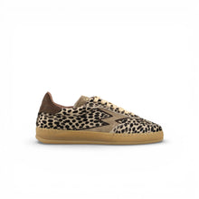 Load image into Gallery viewer, SNEAKER CLUB | CAVALLINO BLACK SPOT | MOA CONCEPT