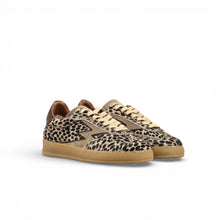 Load image into Gallery viewer, SNEAKER CLUB | CAVALLINO BLACK SPOT | MOA CONCEPT