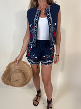 Load image into Gallery viewer, Gilet Ricamato I BLU I Set Coordinato