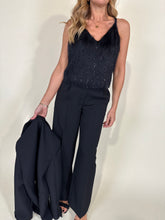 Load image into Gallery viewer, Top Ariel