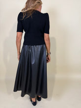 Carica l'immagine nel visualizzatore di Gallery, Gonna Darkie | Ecopelle | Più colori