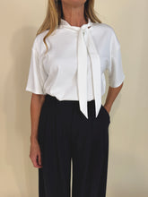 Load image into Gallery viewer, T-shirt Fiock | Modal & Cotone | WHITE.