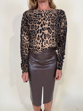 Load image into Gallery viewer, Maglia Lion | Manica Lunga | Pura Lana