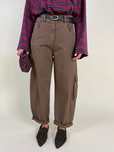 Carica l'immagine nel visualizzatore di Gallery, Pantalone Tasconato | Sigaro