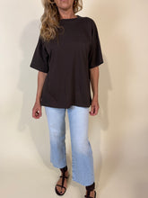 Carica l'immagine nel visualizzatore di Gallery, T-shirt Annie | Più colori | 100% cotone.