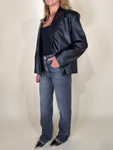 Carica l'immagine nel visualizzatore di Gallery, Blazer Sarah | Ecopelle