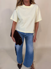 Carica l'immagine nel visualizzatore di Gallery, T-Shirt Crop | Più colori | Cotone