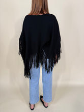 Carica l'immagine nel visualizzatore di Gallery, Poncho Akie | Più Colori | 100% Lana