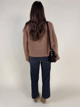 Load image into Gallery viewer, Cardigan Cammello | Tre bottoni | Mohair e lana