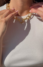 Load image into Gallery viewer, Terry| Collana con pendente anello e perla