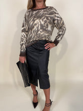 Carica l'immagine nel visualizzatore di Gallery, Maglia in fantasia zebrata I moro