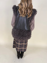 Load image into Gallery viewer, Gilet ecopelle e boucle Moro