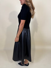 Carica l'immagine nel visualizzatore di Gallery, Gonna Darkie | Ecopelle | Più colori