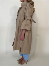 Carica l'immagine nel visualizzatore di Gallery, Trench Raglan | Più colori