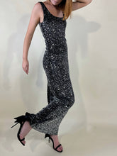 Load image into Gallery viewer, Abito lungo con paillettes