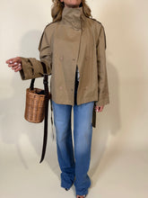 Load image into Gallery viewer, Trench Corto | Cammello