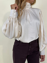 Carica l'immagine nel visualizzatore di Gallery, Camicia Burro