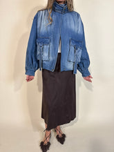 Carica l'immagine nel visualizzatore di Gallery, Bomber Gun | Denim