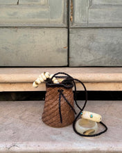 Carica l'immagine nel visualizzatore di Gallery, Secchiello Frida | Zig Zag | Choco & Taupe