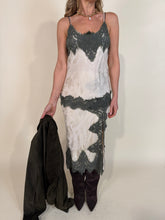 Carica l'immagine nel visualizzatore di Gallery, Gonna Meredith | Pizzo | Più colori