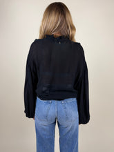 Carica l'immagine nel visualizzatore di Gallery, Camicia dark black | Viscosa e lana