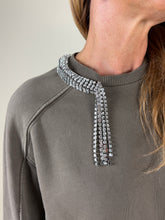 Load image into Gallery viewer, Spilla Aura con strass